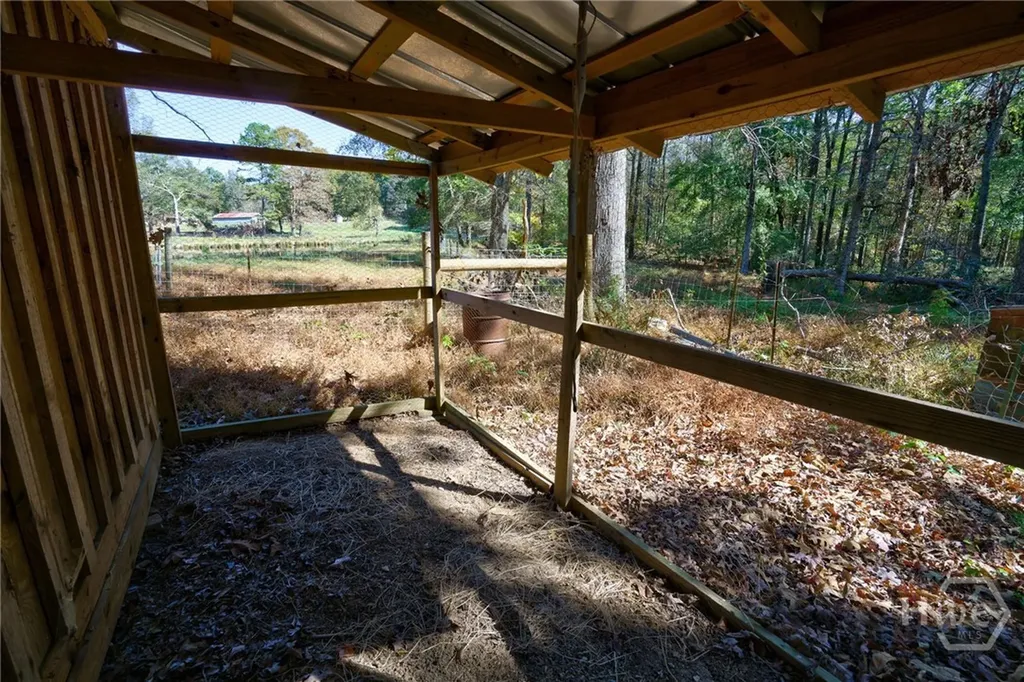 8100 Hog Mountain Road Statham GA 30666
