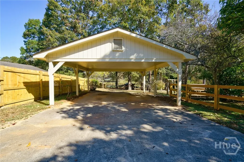 8100 Hog Mountain Road Statham GA 30666