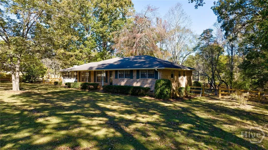 8100 Hog Mountain Road Statham GA 30666