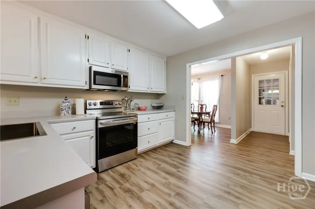 160 Meadow Creek Lane Athens GA 30605