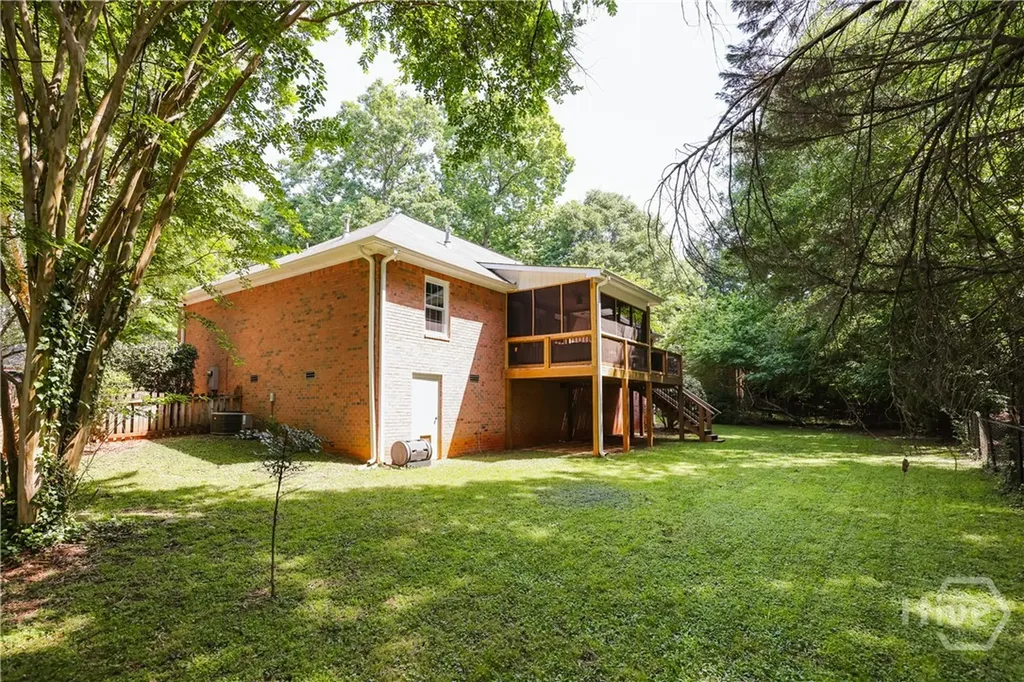 160 Meadow Creek Lane Athens GA 30605
