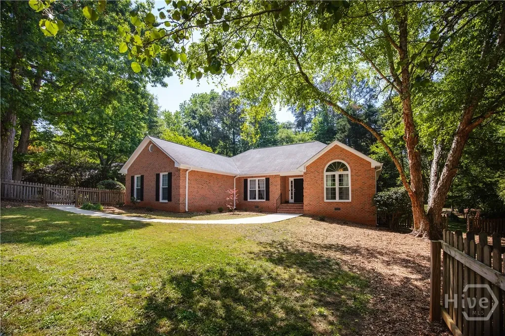 160 Meadow Creek Lane Athens GA 30605