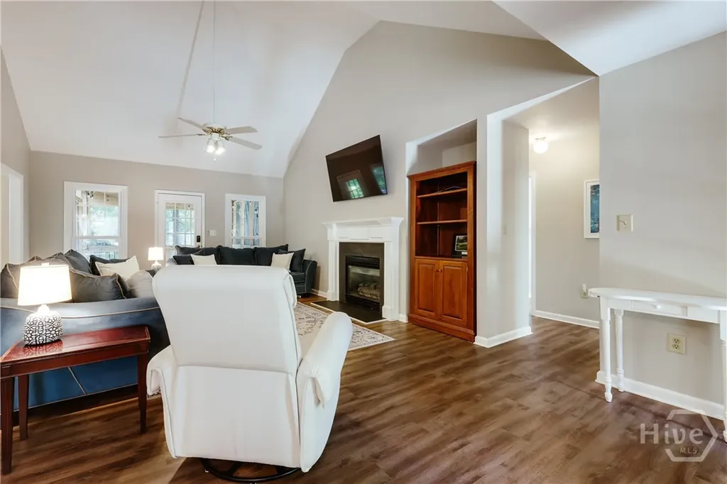 160 Meadow Creek Lane Athens GA 30605