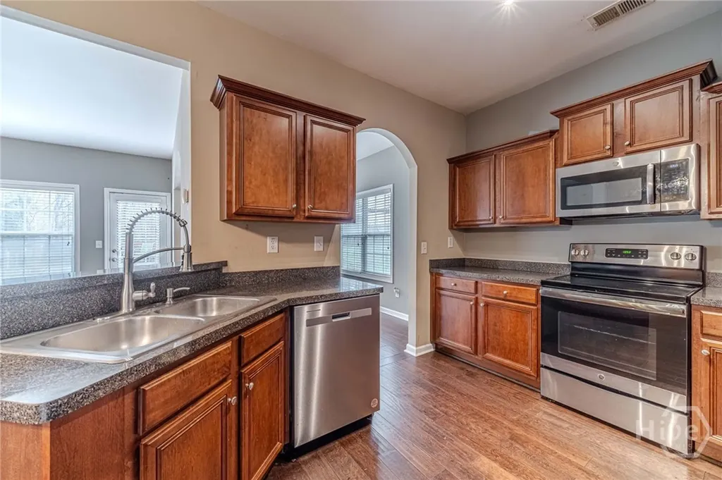 6503 Silk Tree Point Braselton GA 30517