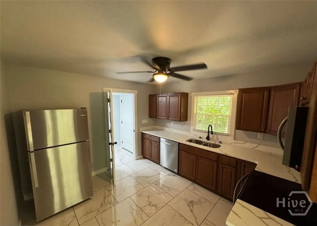 285 Willow Run Athens GA 30606