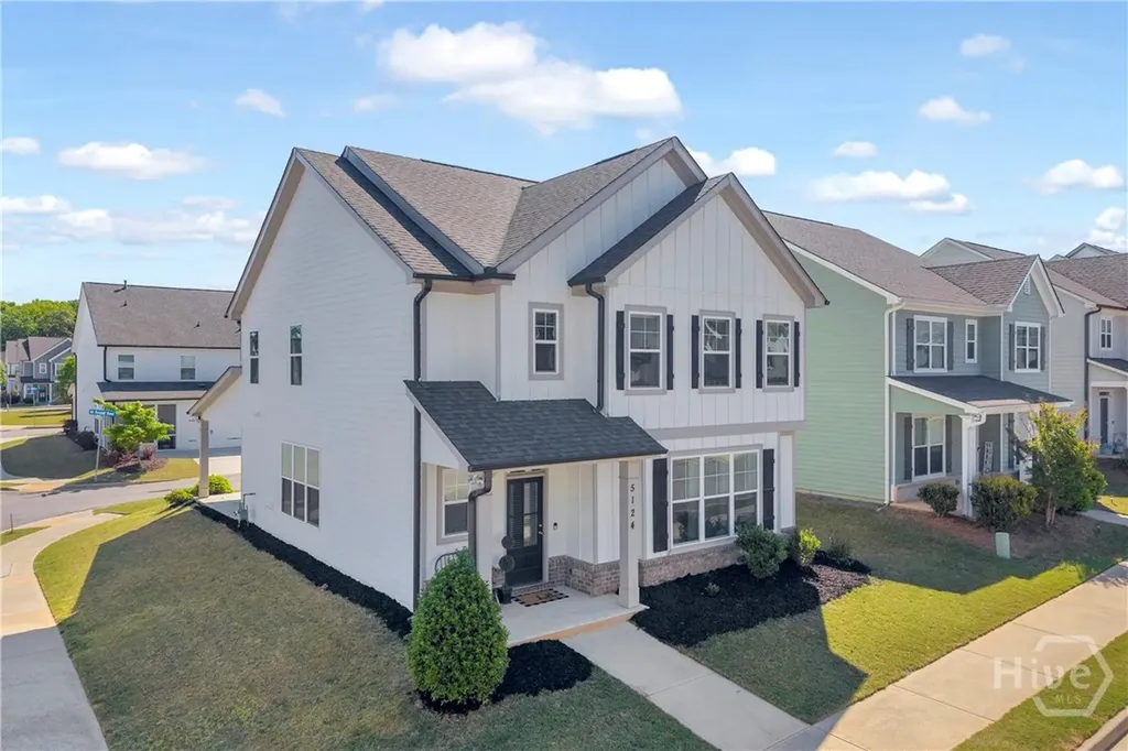 5124 Parkwood Drive Flowery Branch GA 30542