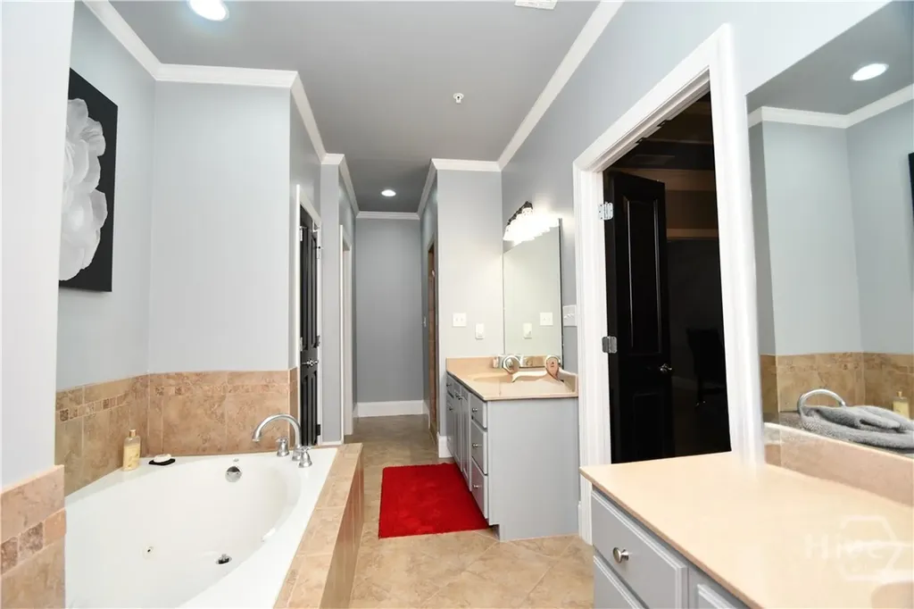2305 S Lumpkin Street Athens GA 30606