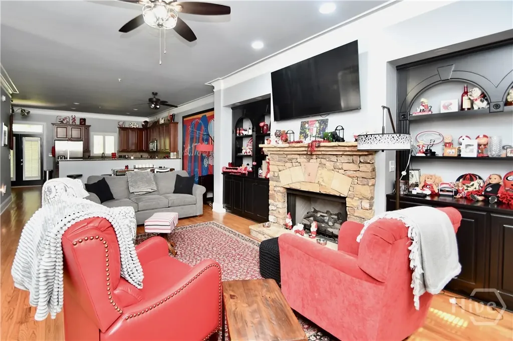 2305 S Lumpkin Street Athens GA 30606
