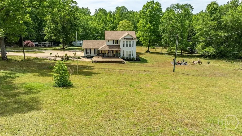 1317 Cemetery Road Bishop GA 30621