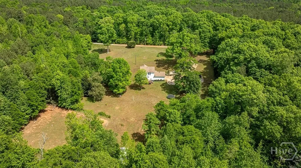 1317 Cemetery Road Bishop GA 30621