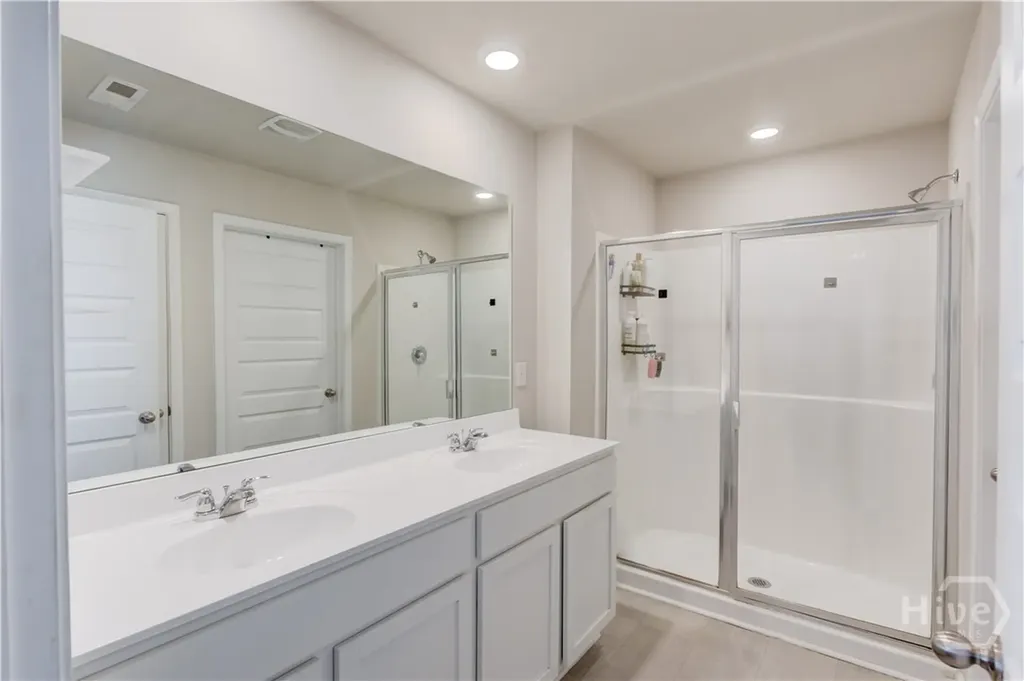 81 Mead Court Hoschton GA 30548