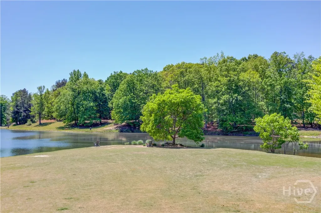 81 Mead Court Hoschton GA 30548