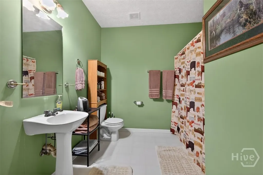 6 Adella Jefferson GA 30549