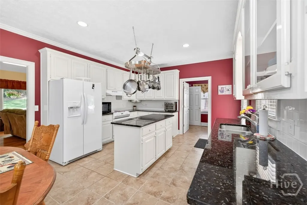 6 Adella Jefferson GA 30549