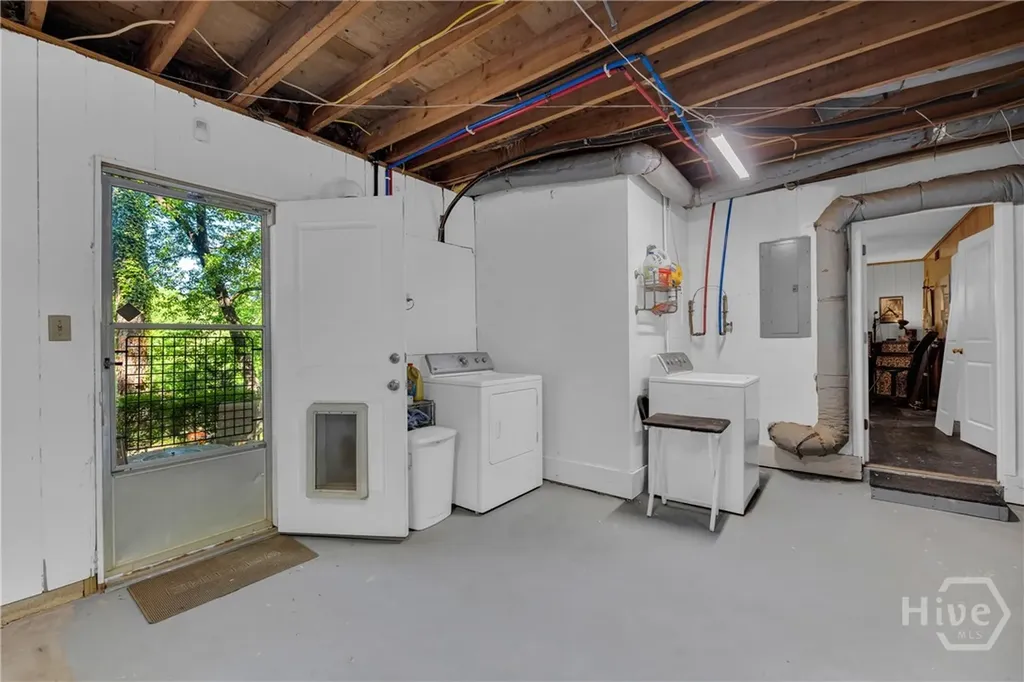 243 Rhodes Drive Athens GA 30606