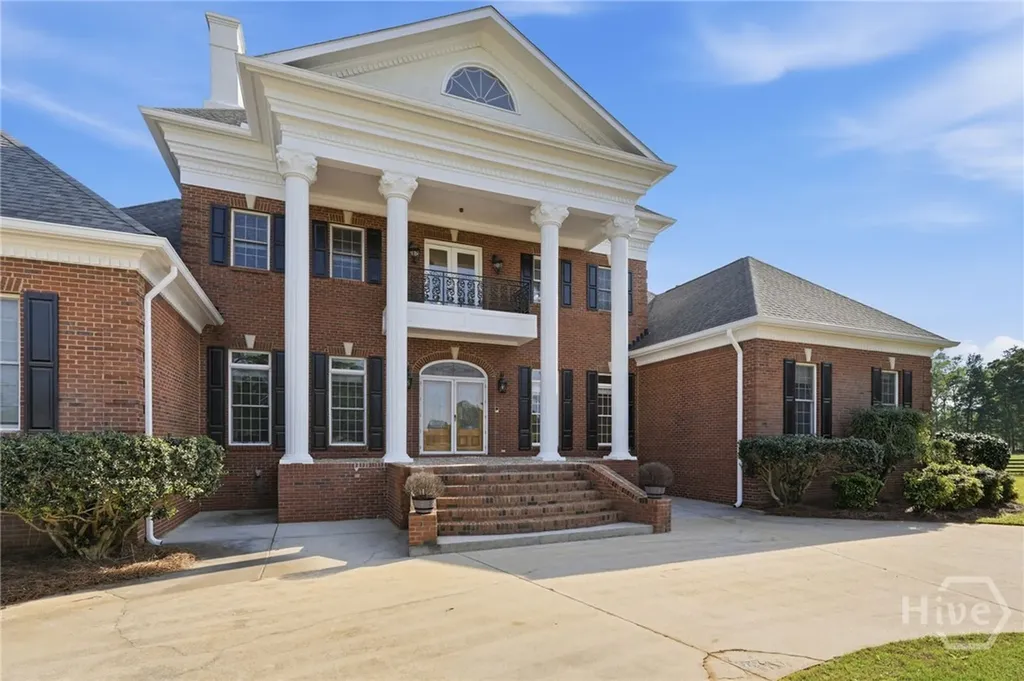 1202 Hodges Circle Mansfield GA 30055