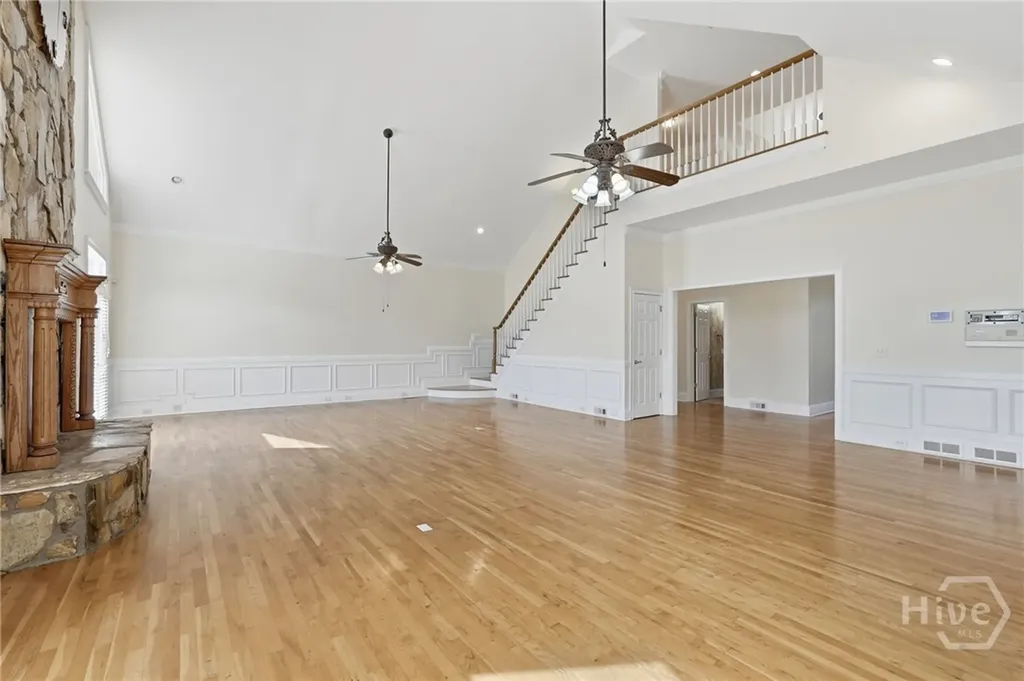 1202 Hodges Circle Mansfield GA 30055