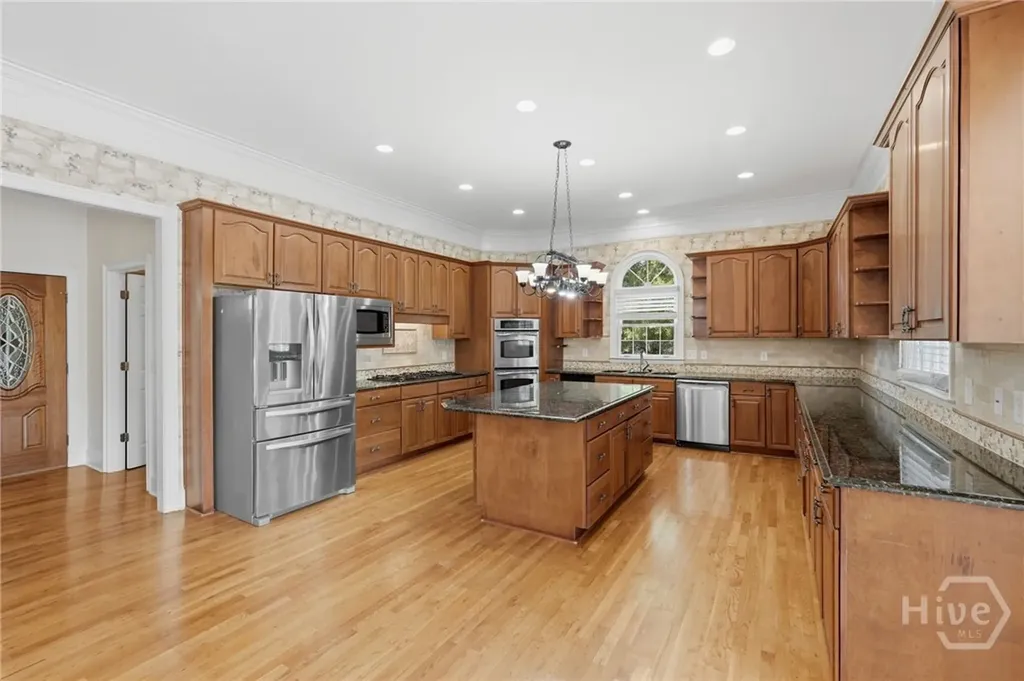 1202 Hodges Circle Mansfield GA 30055
