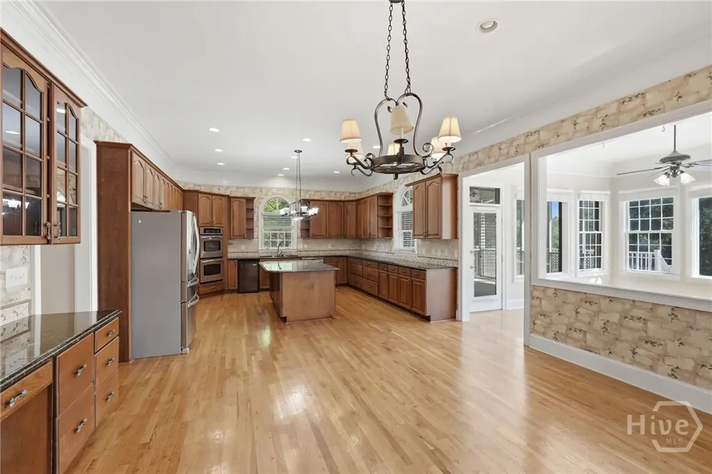 1202 Hodges Circle Mansfield GA 30055
