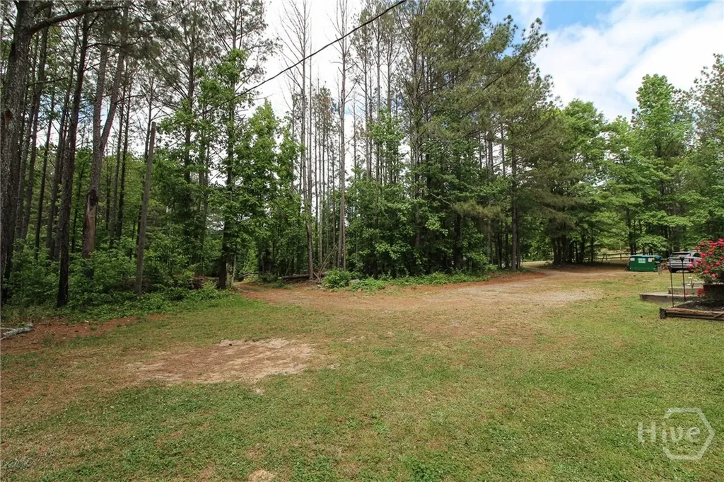 2345 Shoal Creek Road Colbert GA 30628