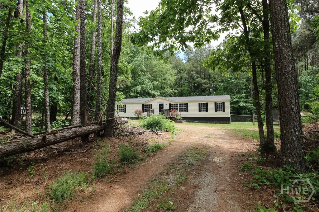 2345 Shoal Creek Road Colbert GA 30628