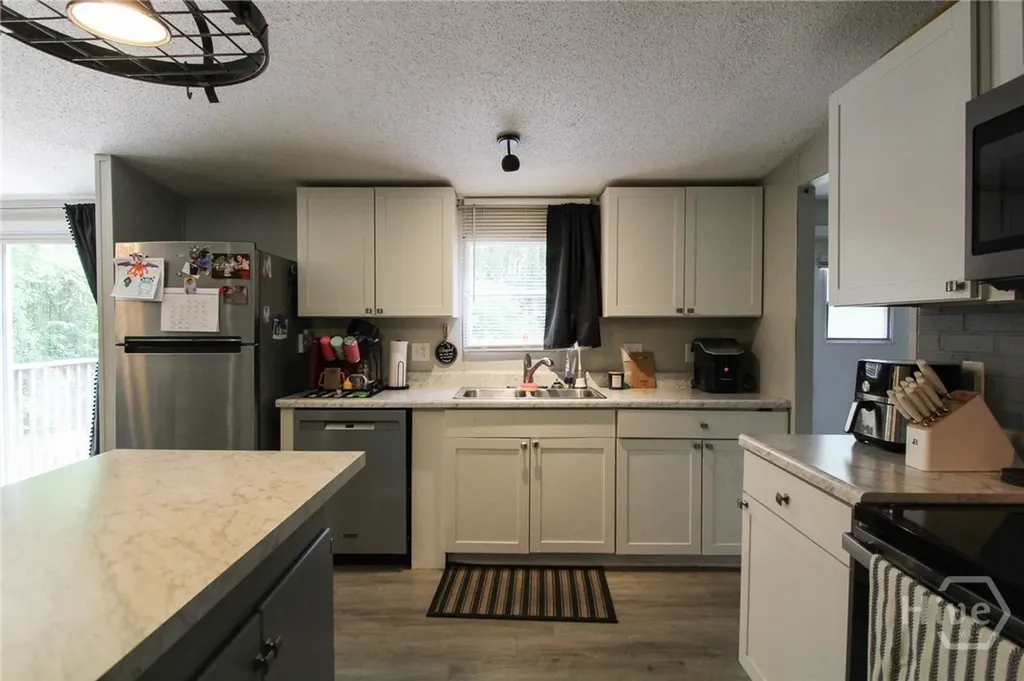 2345 Shoal Creek Road Colbert GA 30628