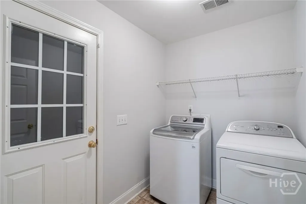 318 E Creek Bend E Athens GA 30605