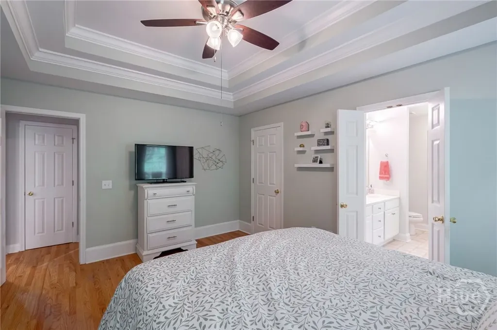 318 E Creek Bend E Athens GA 30605