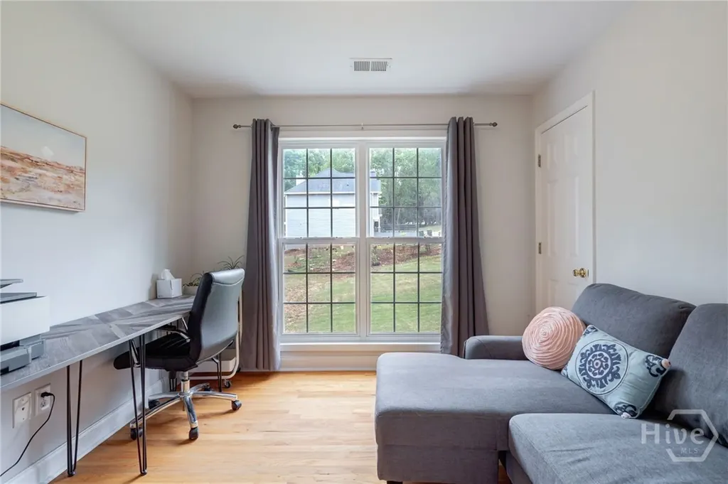 318 E Creek Bend E Athens GA 30605