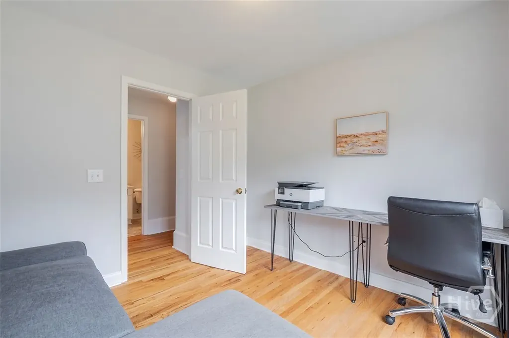 318 E Creek Bend E Athens GA 30605
