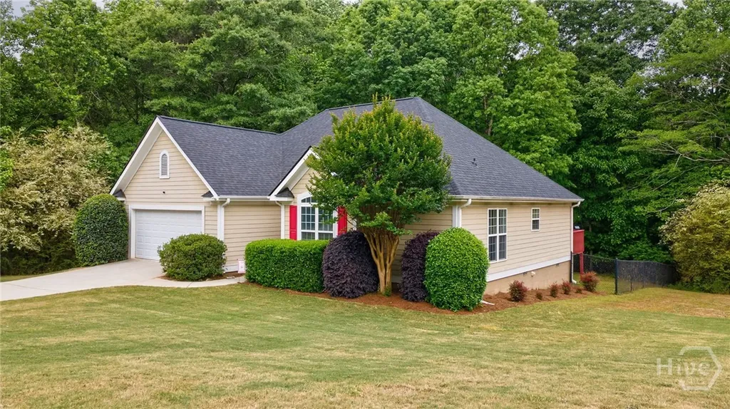 318 E Creek Bend E Athens GA 30605