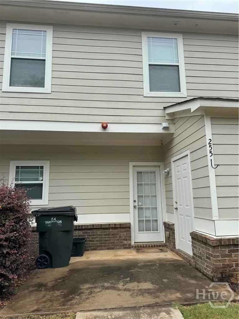 255 Oconee River Circle Athens GA 30605