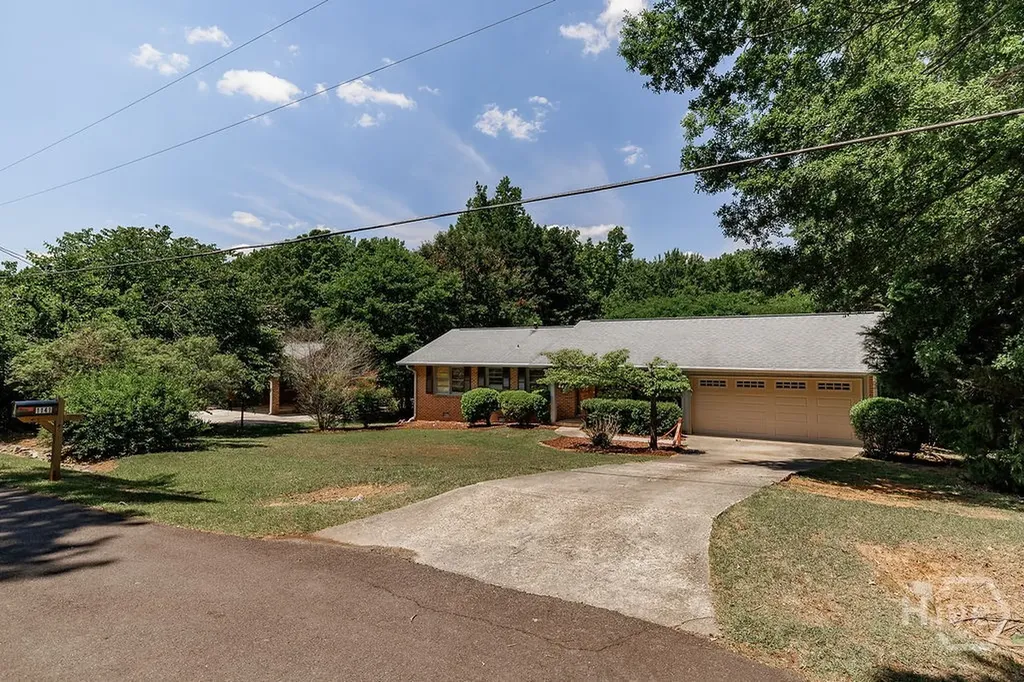 1141 Tuxedo Lane Watkinsville GA 30677
