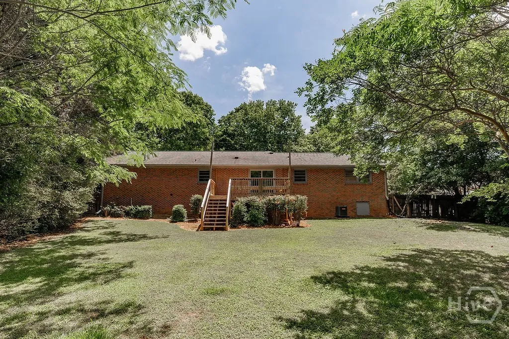 1141 Tuxedo Lane Watkinsville GA 30677