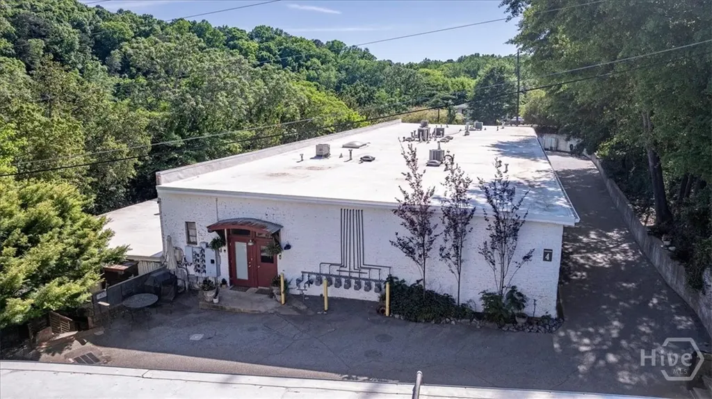 585 White Circle Athens GA 30605