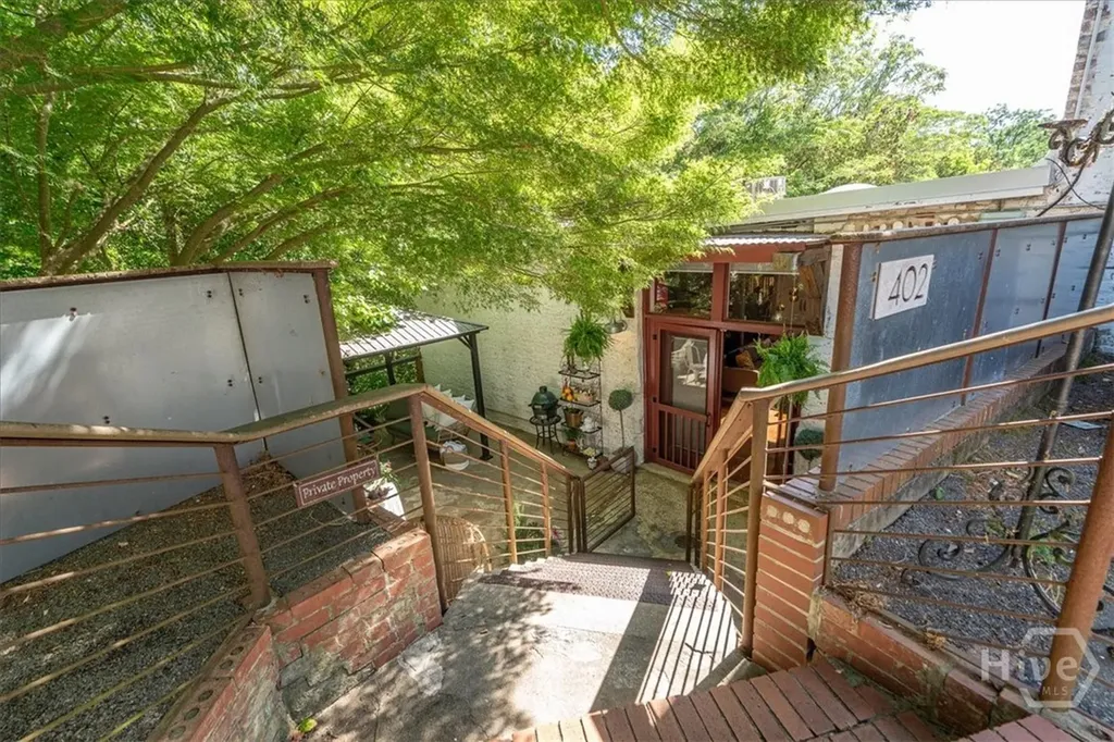 585 White Circle Athens GA 30605