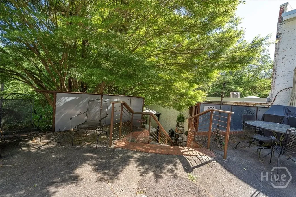 585 White Circle Athens GA 30605