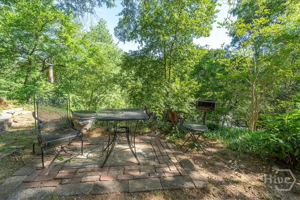 585 White Circle Athens GA 30605