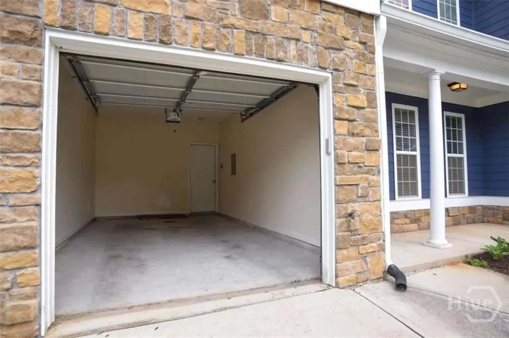 6616 Splashwater Drive Flowery Branch GA 30542