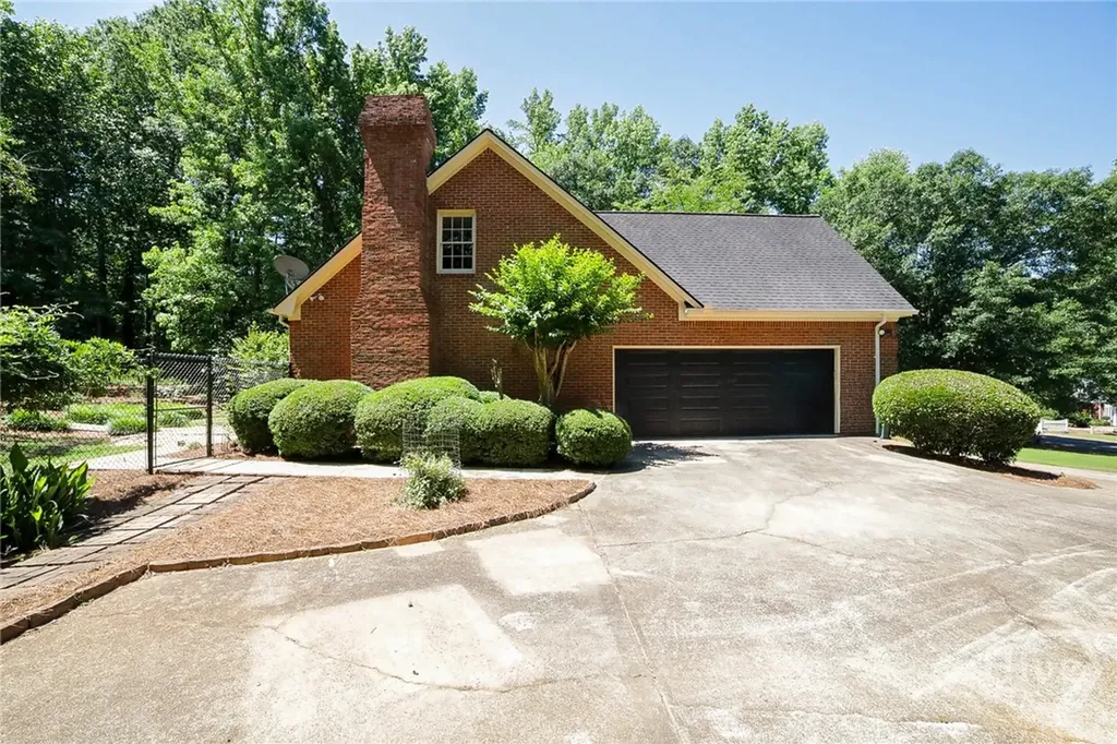 130 Riverbottom Circle Athens GA 30606