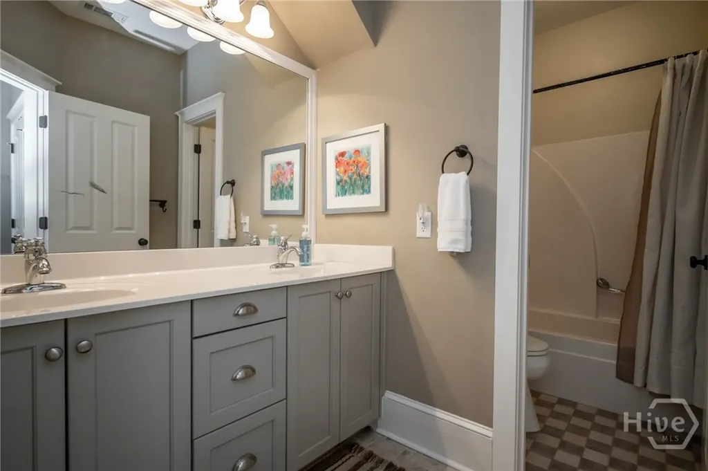 11 Chestnut Oak Run Athens GA 30607