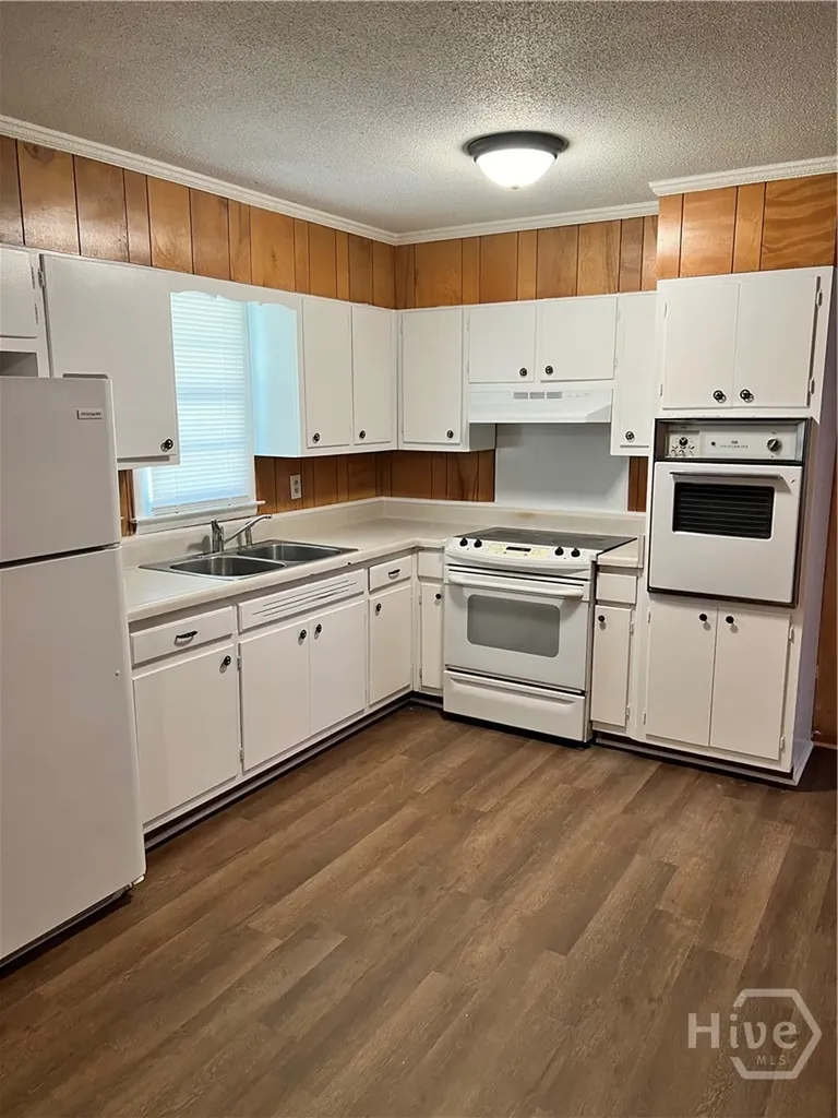 2252 S Milledge Avenue Athens GA 30605