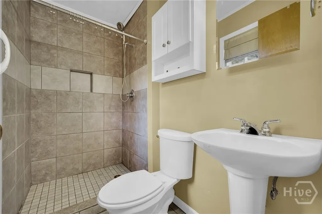 185 Live Oak Place Athens GA 30606