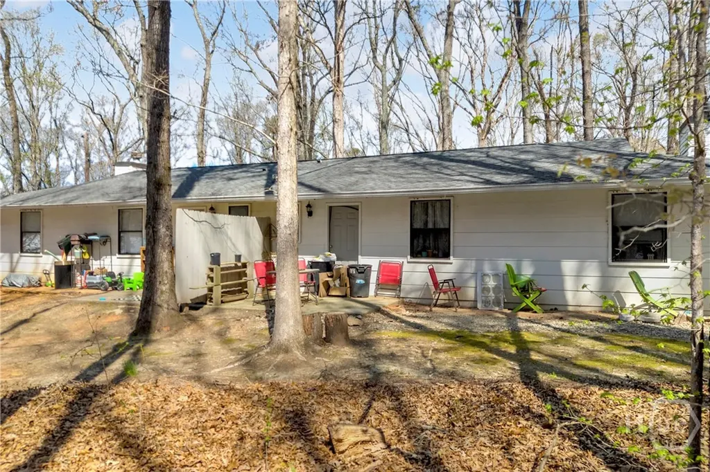 342 Brown Bridge Auburn GA 30011
