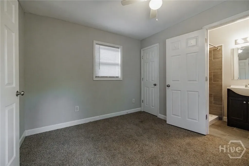 185 Royal Court Athens GA 30601