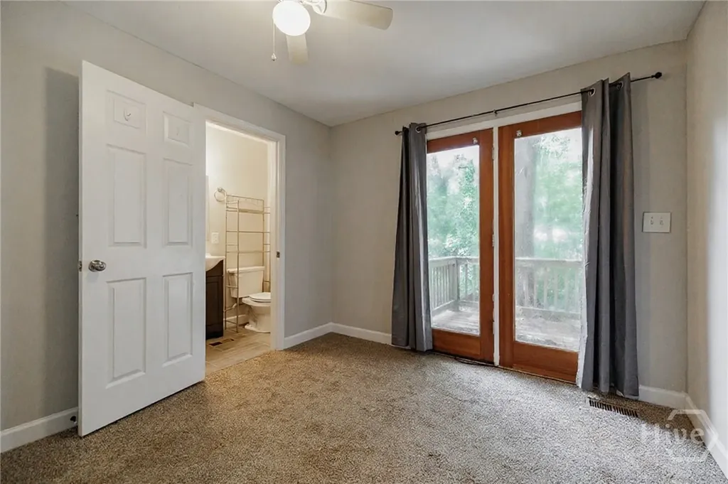 185 Royal Court Athens GA 30601
