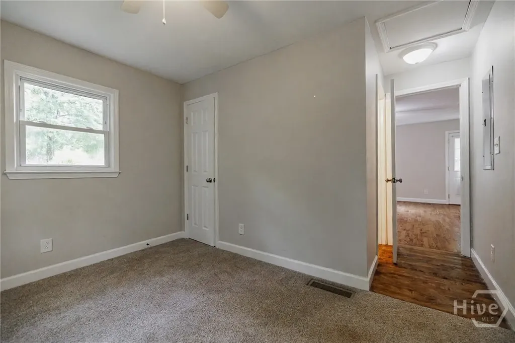 185 Royal Court Athens GA 30601
