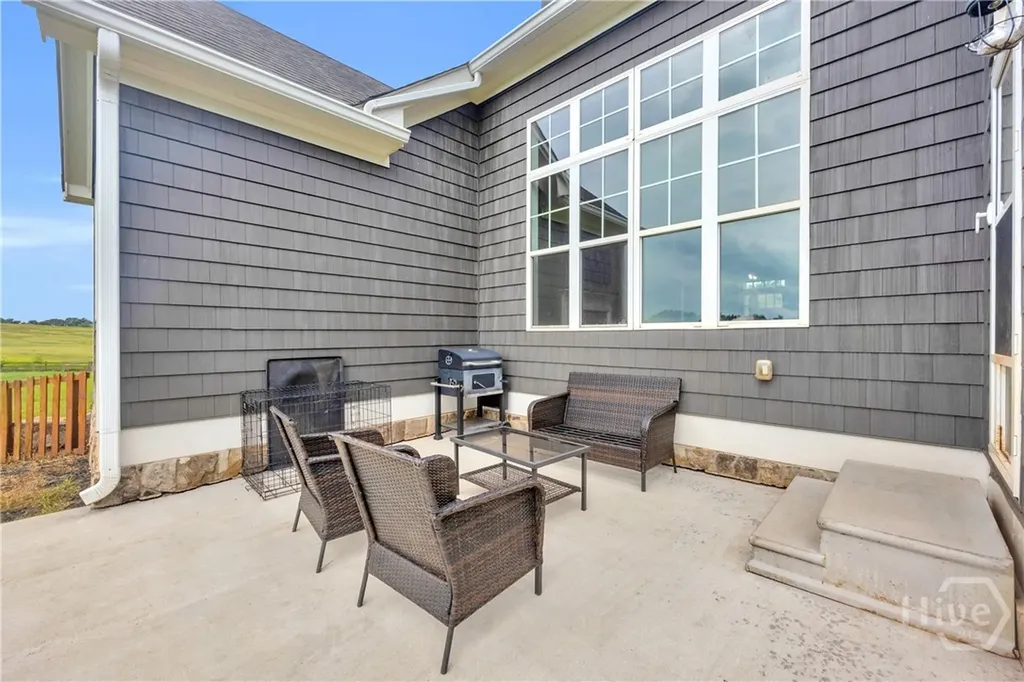 225 Wicklow Court Hoschton GA 30548