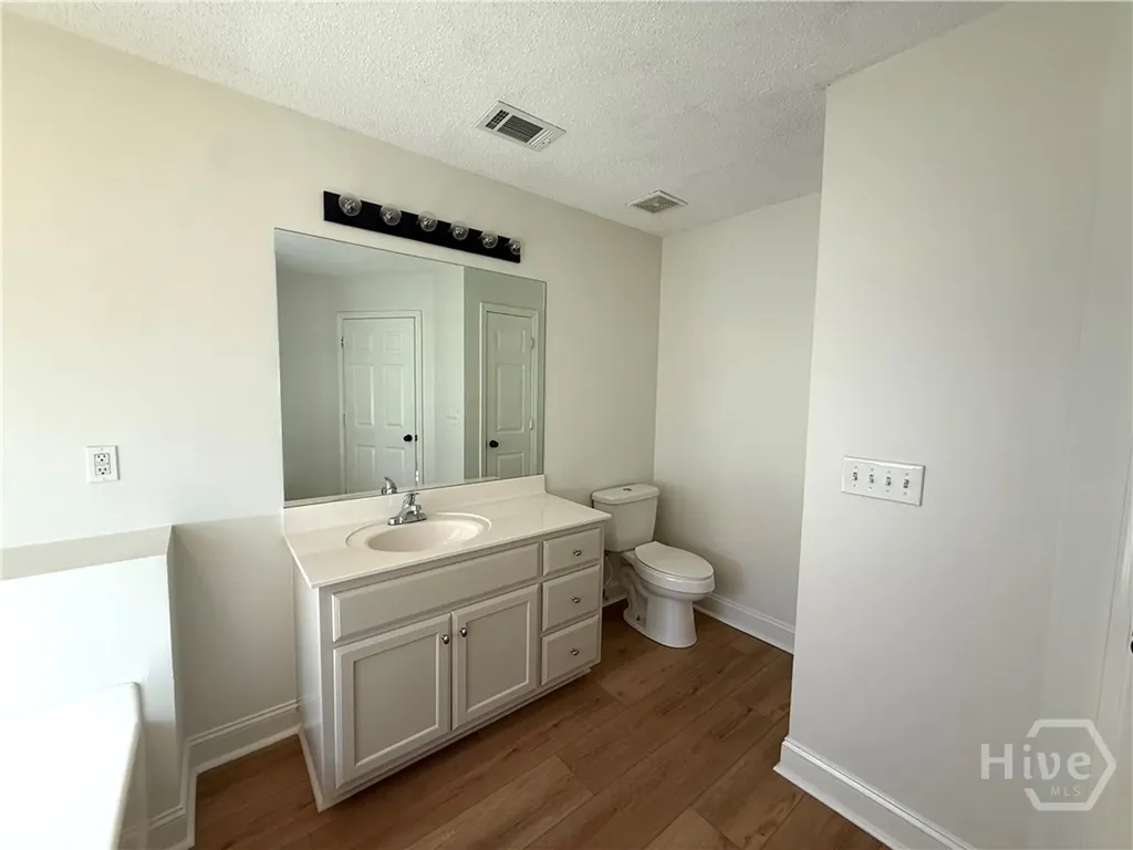70 Shannons Court Comer GA 30629