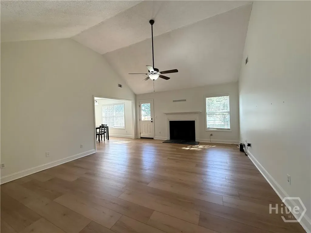 70 Shannons Court Comer GA 30629